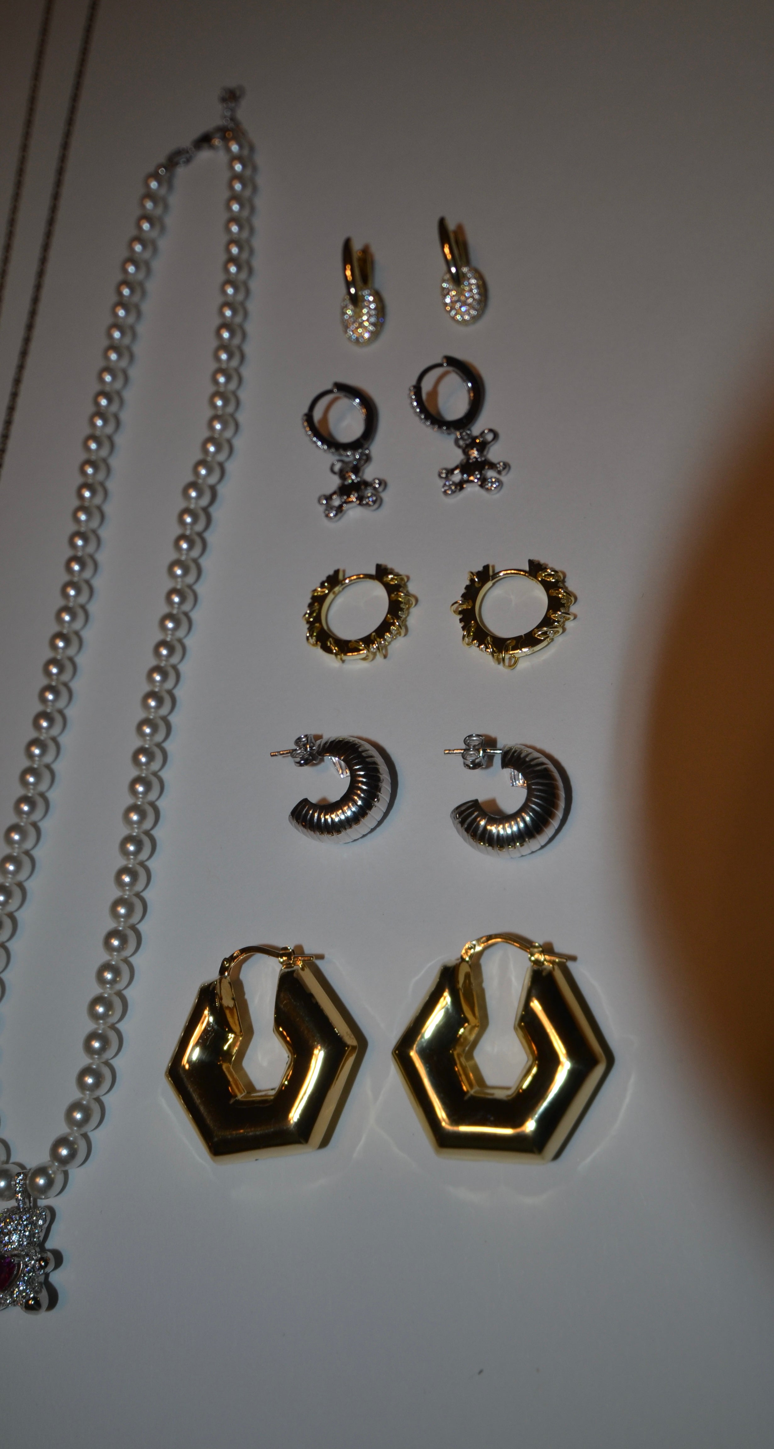 KAIA HOOPS