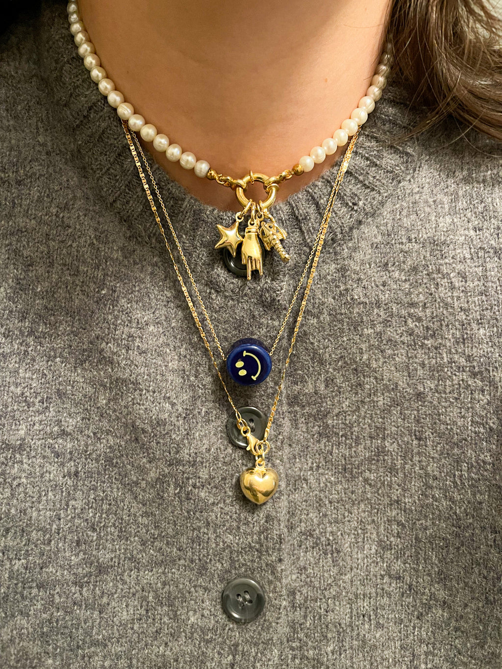 BIG SMILEY NECKLACE