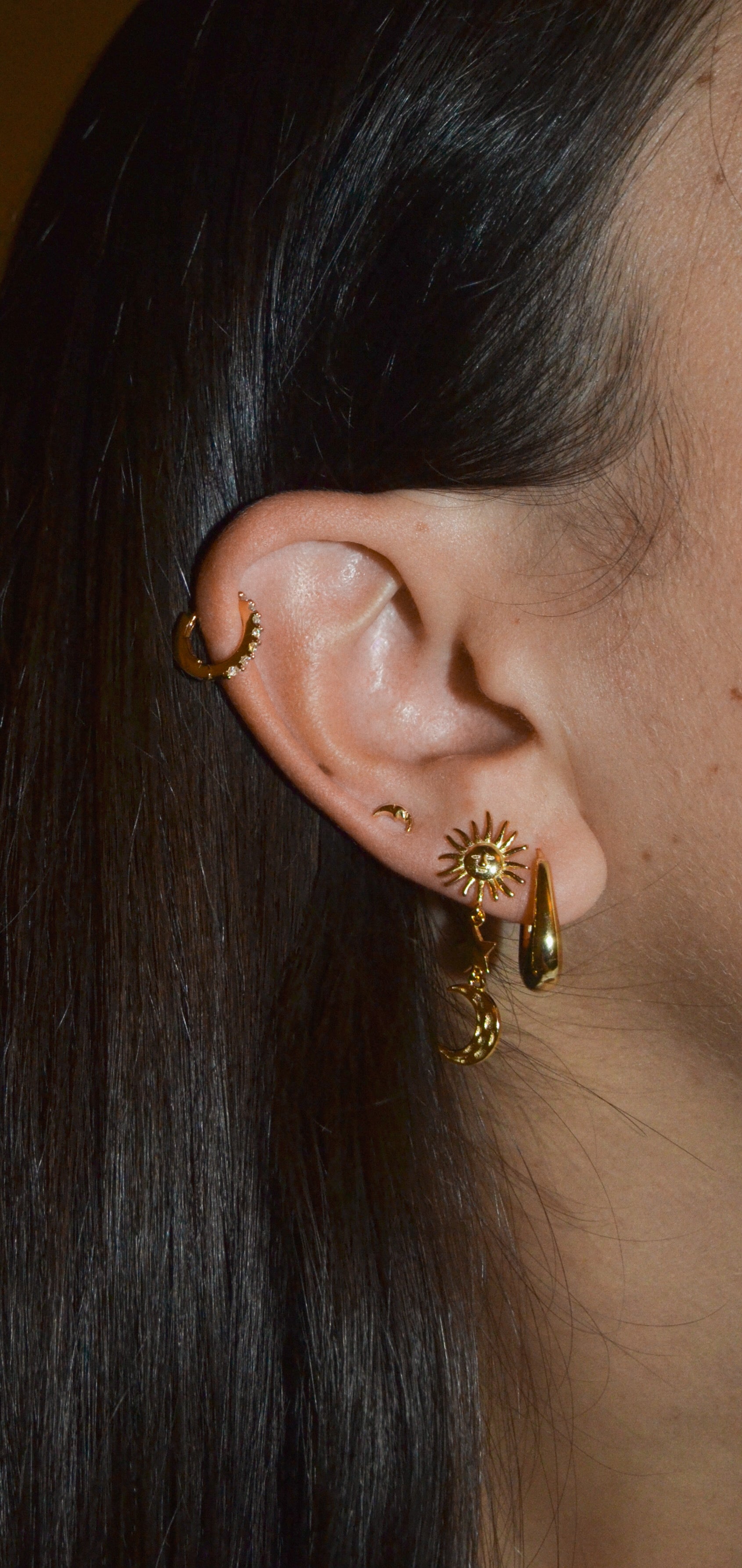 MOON & STARS EARRINGS