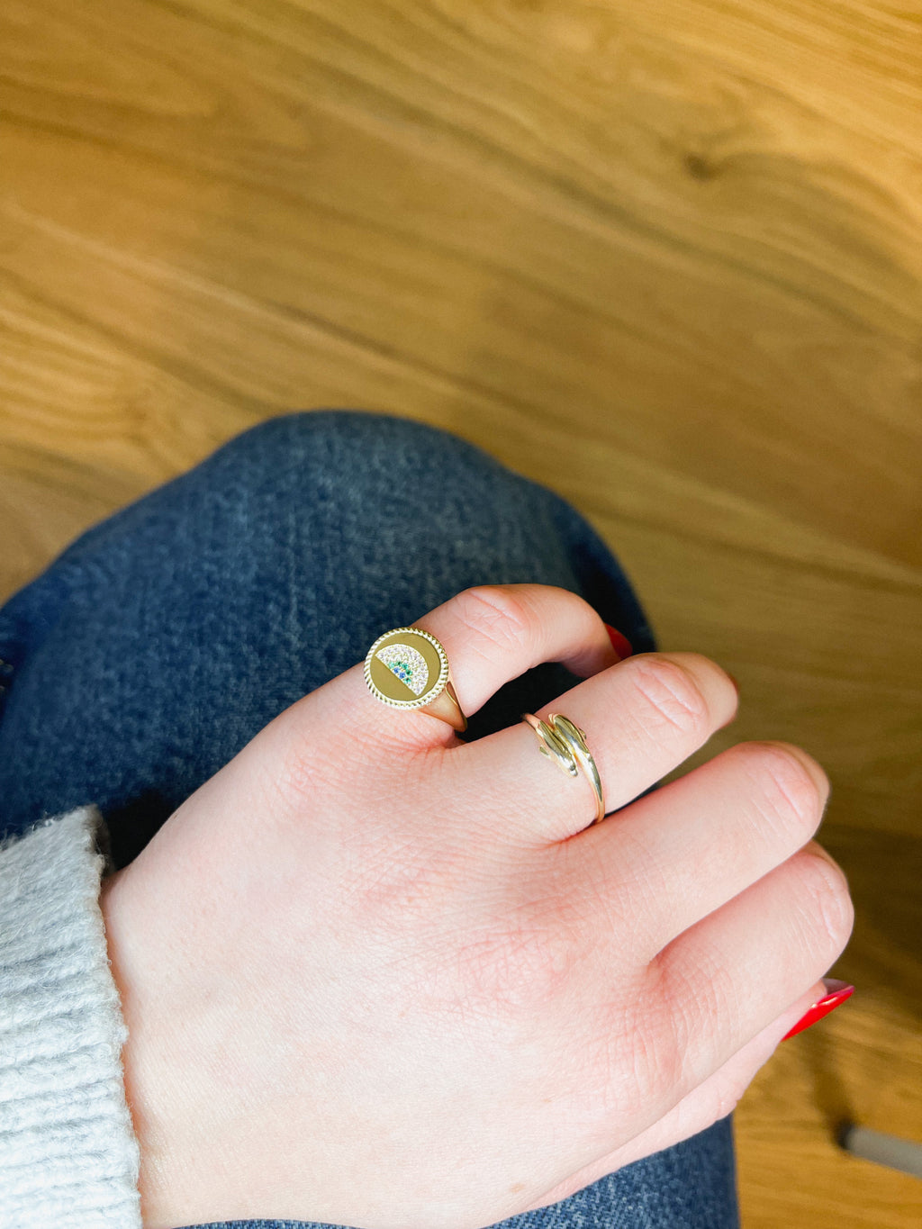 RAINBOW CHEVALIER RING