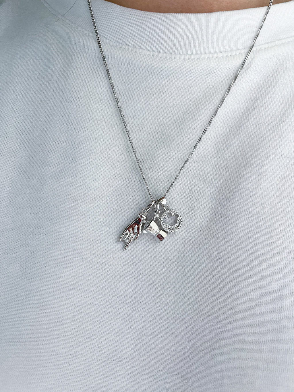 TIÈ PENDANT