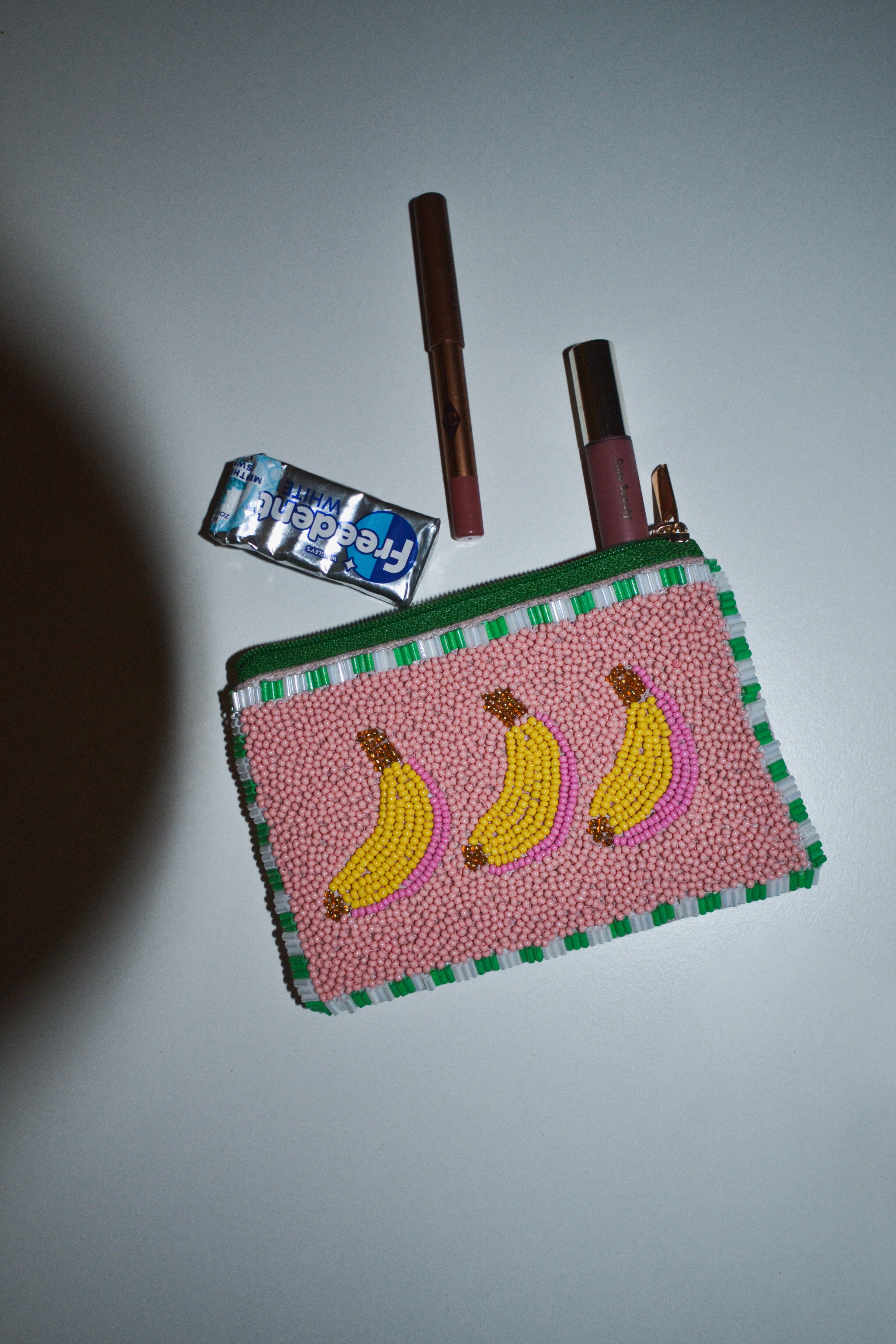 BANANAS POCHETTE SMALL