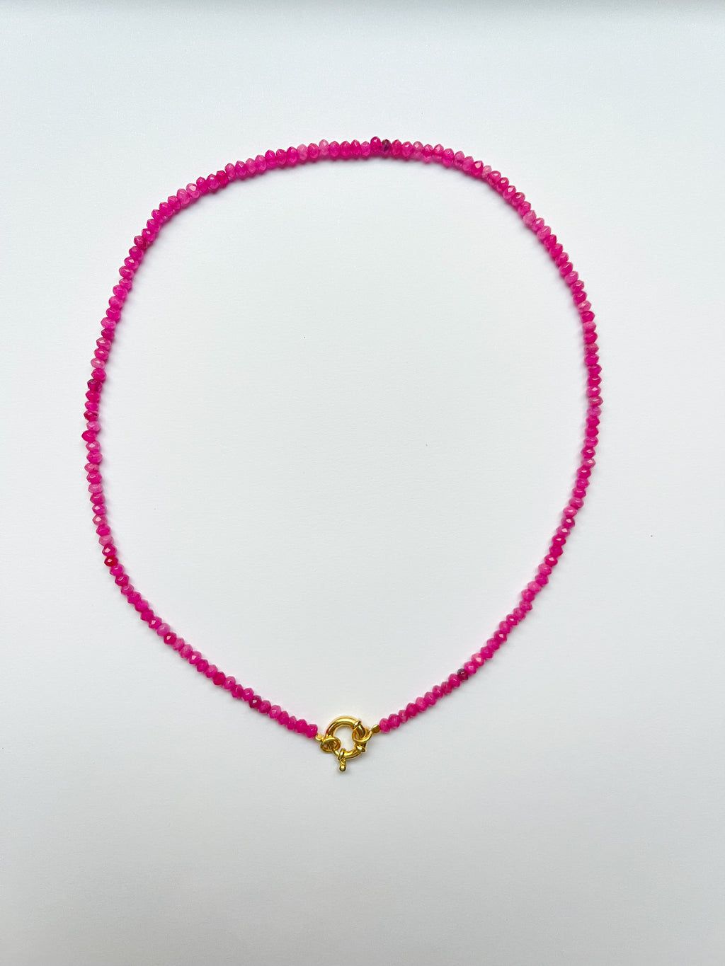 DOLLY NECKLACE CALCEDONIA FUCSIA