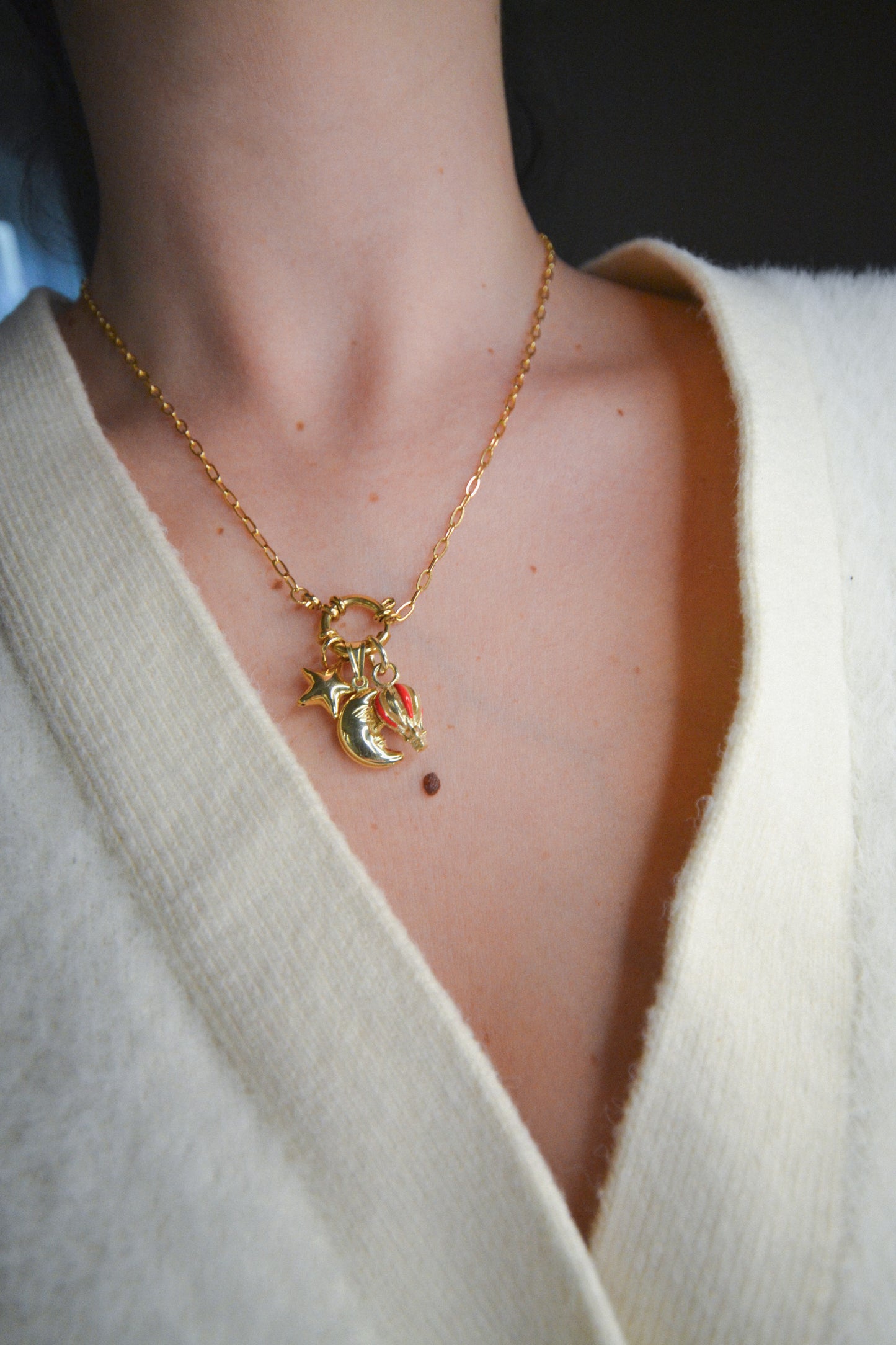 CARA NECKLACE