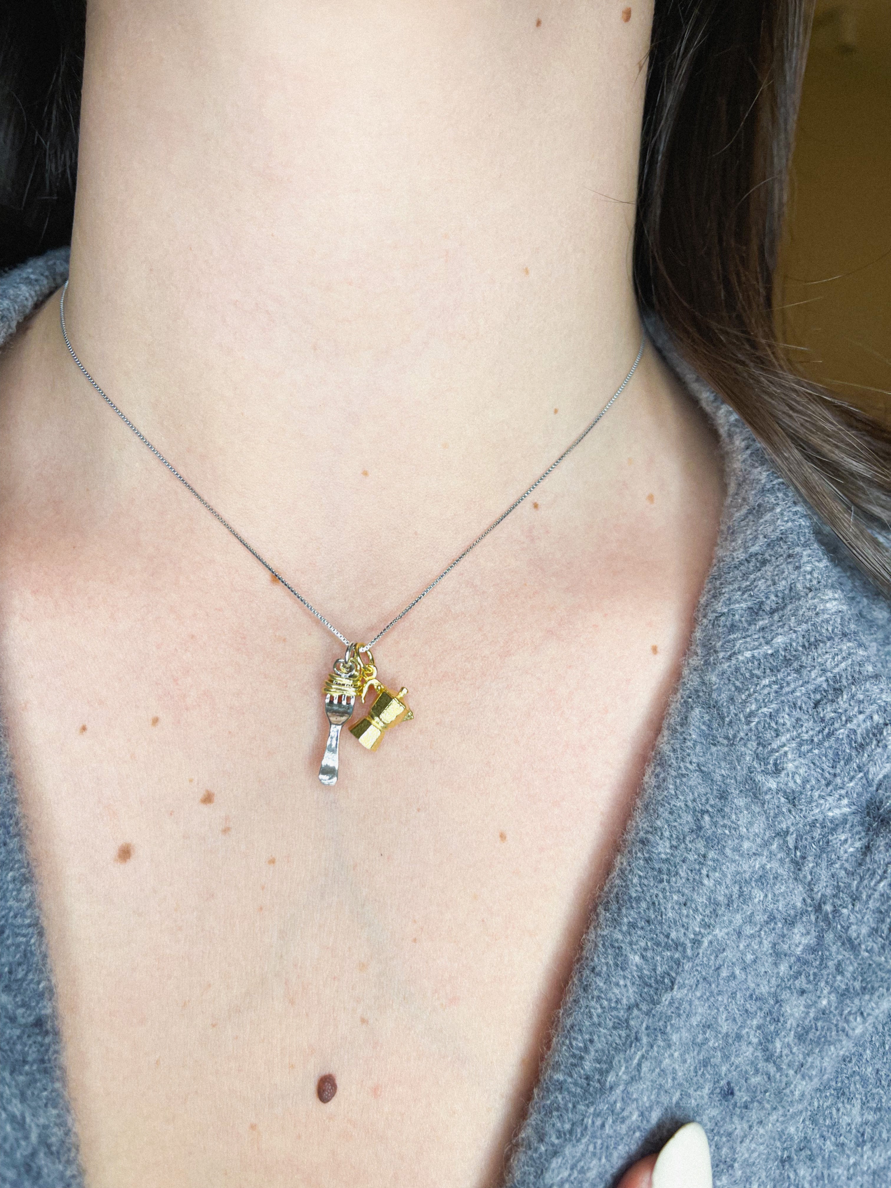 SPAGHETTI LOVER PENDANT