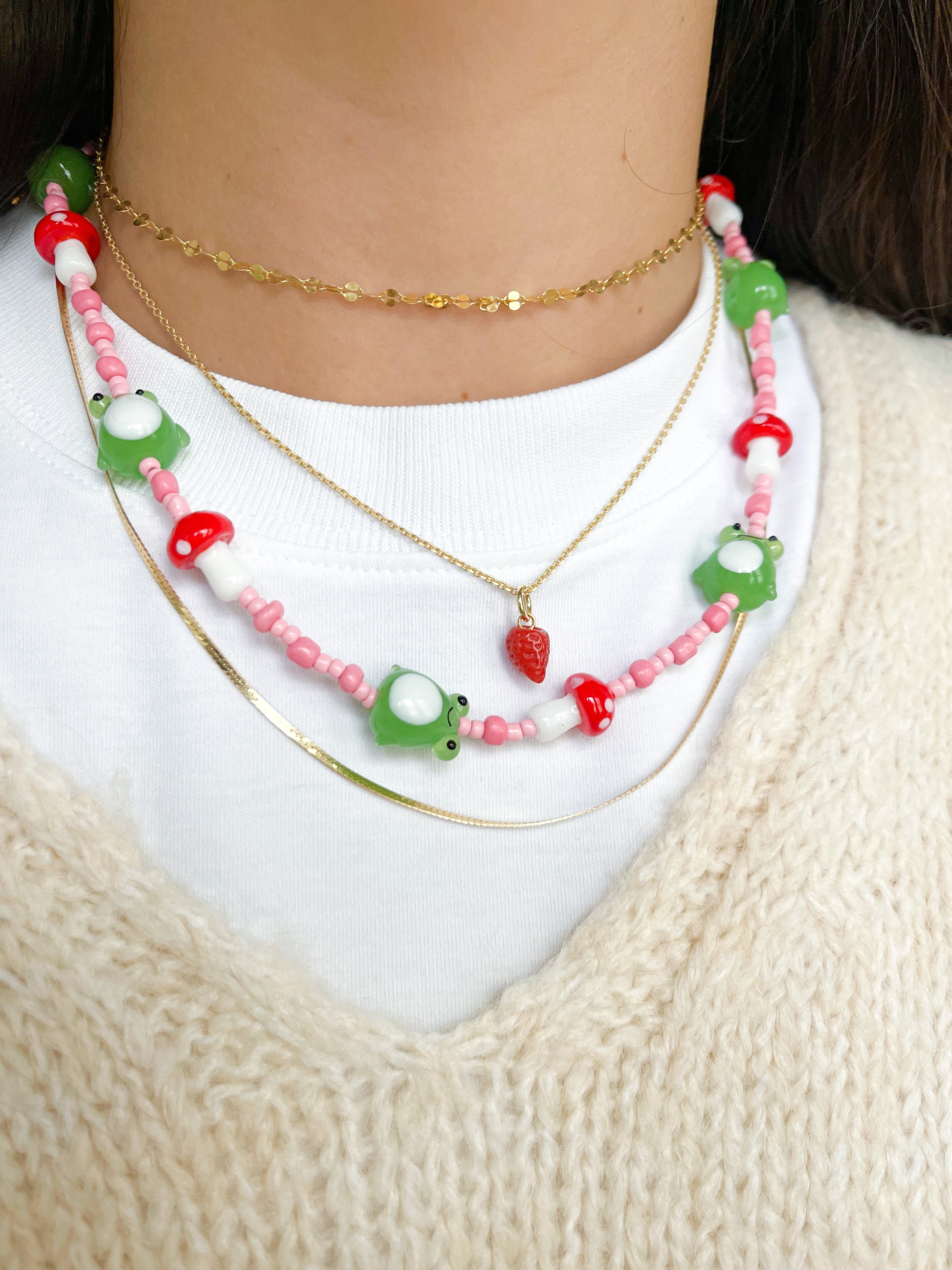 CORAL STRAWBERRY NECKLACE PRE-ORDINE