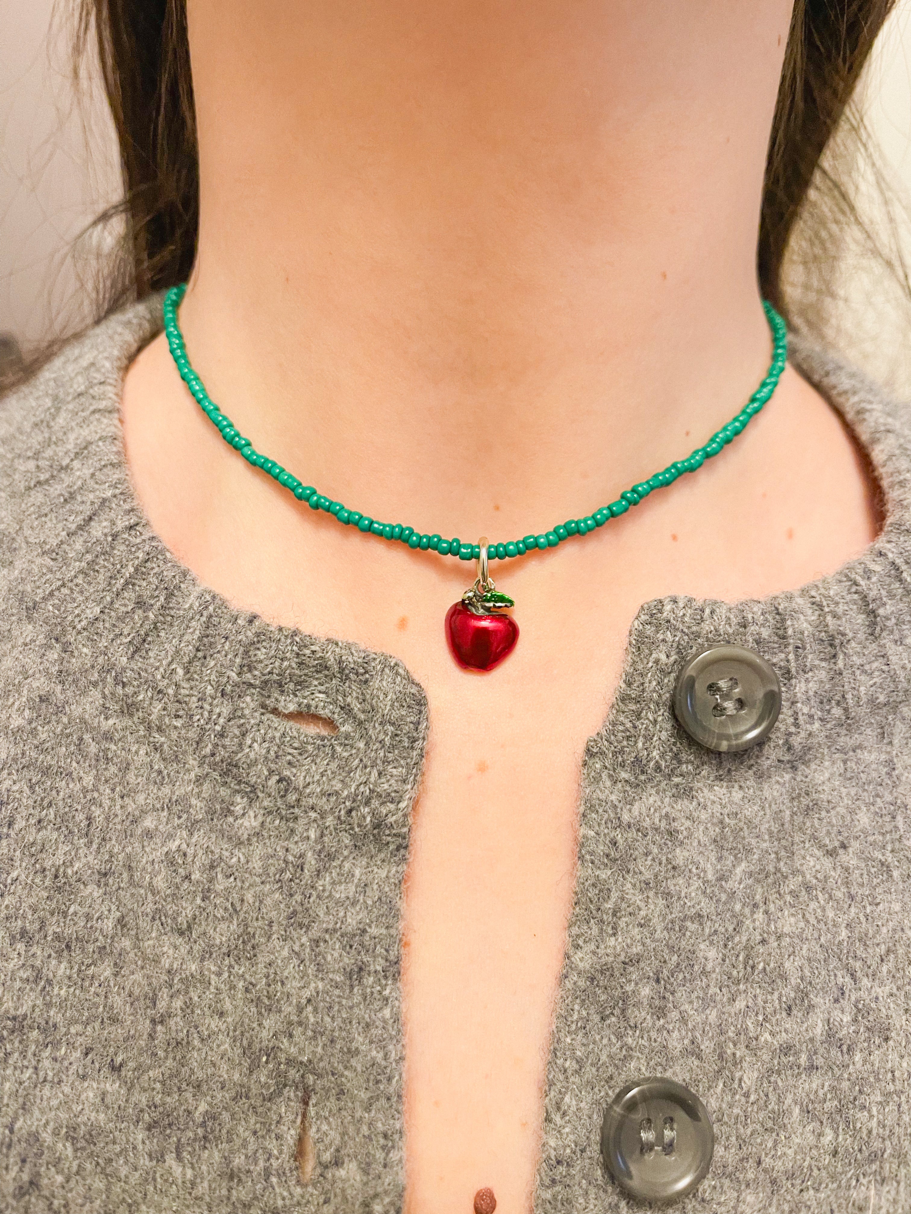MELA PENDANT