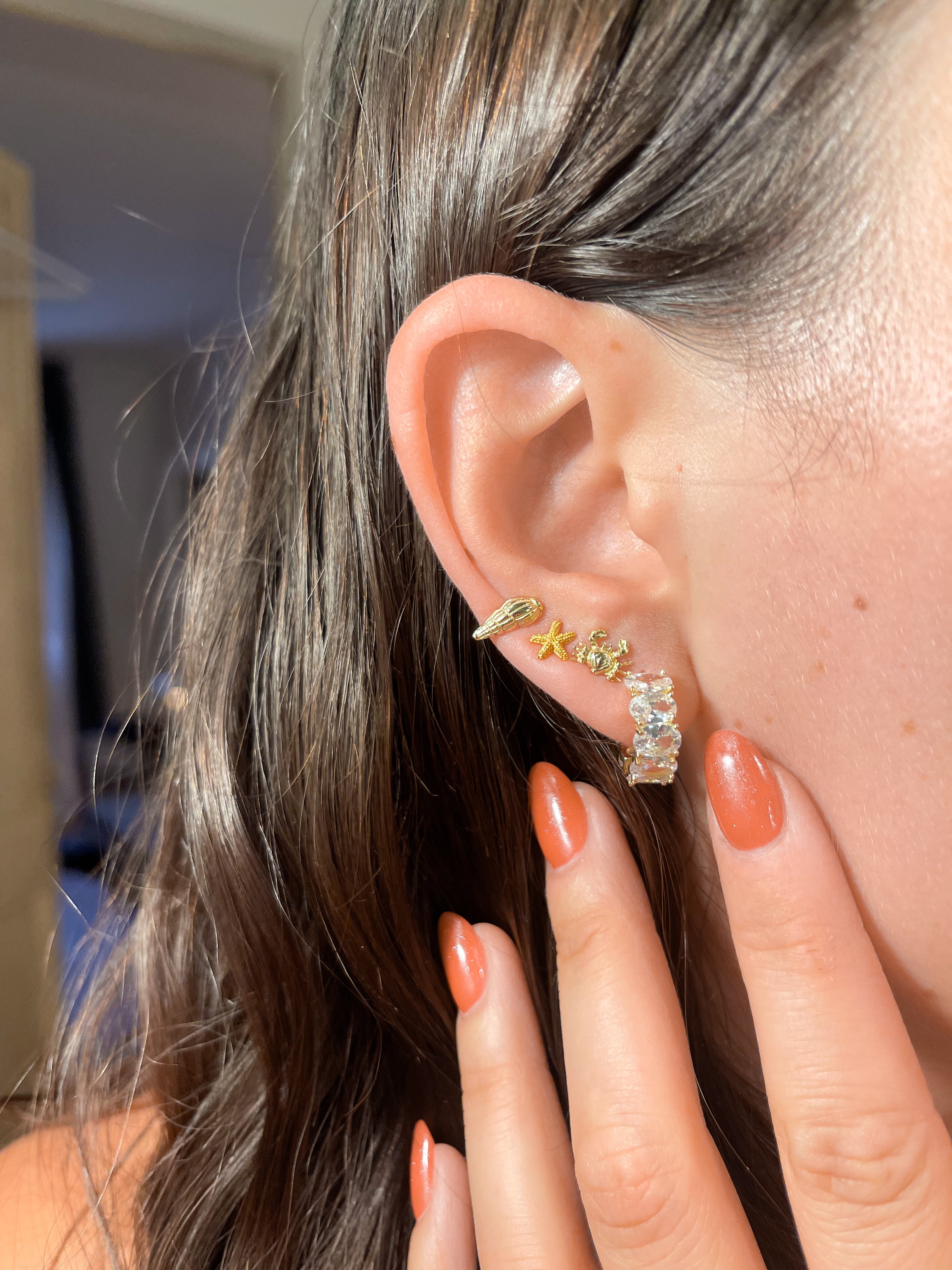MICRO CRAB EARRING