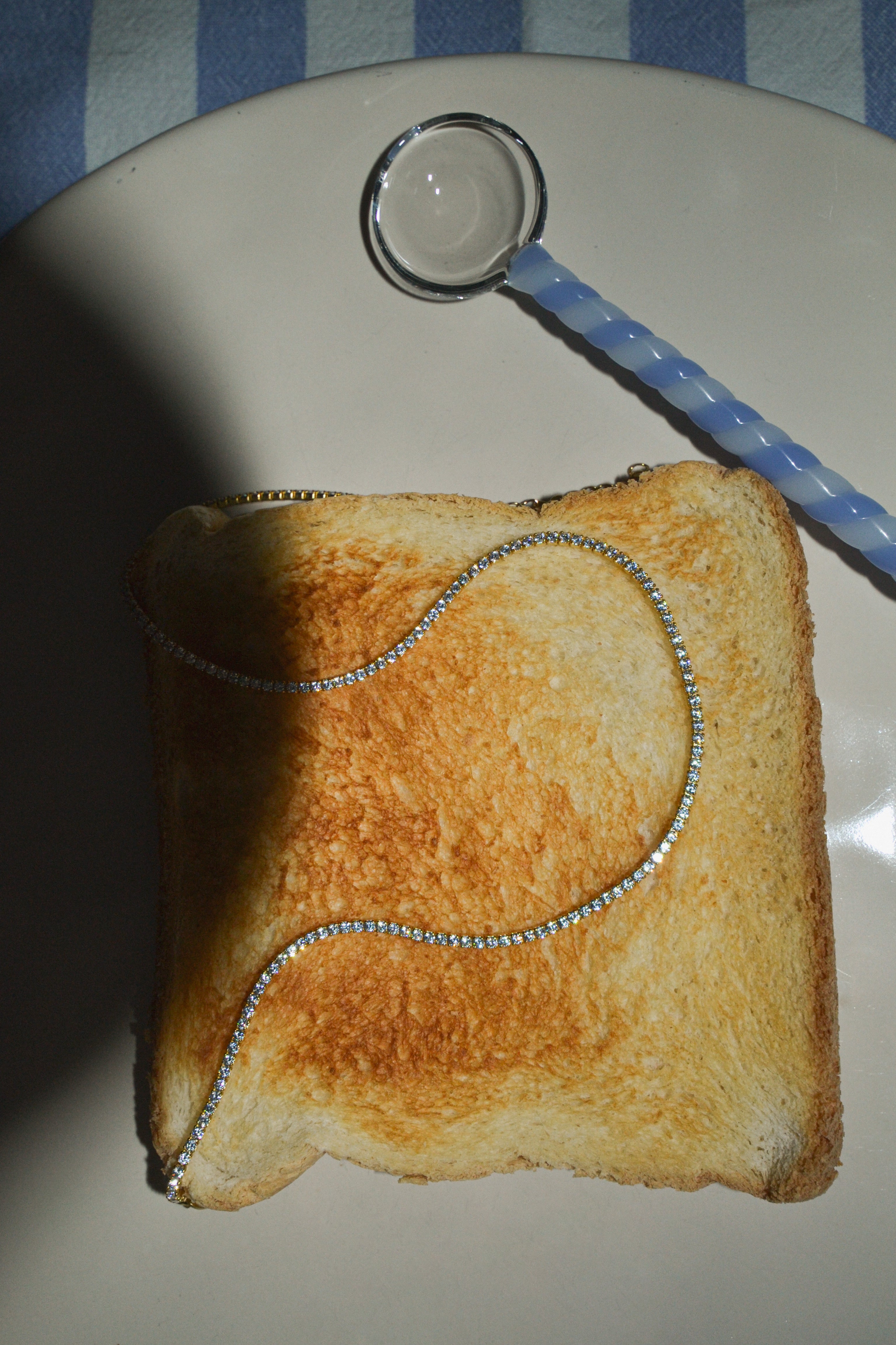 WHITE TENNIS COLLIER GOLD