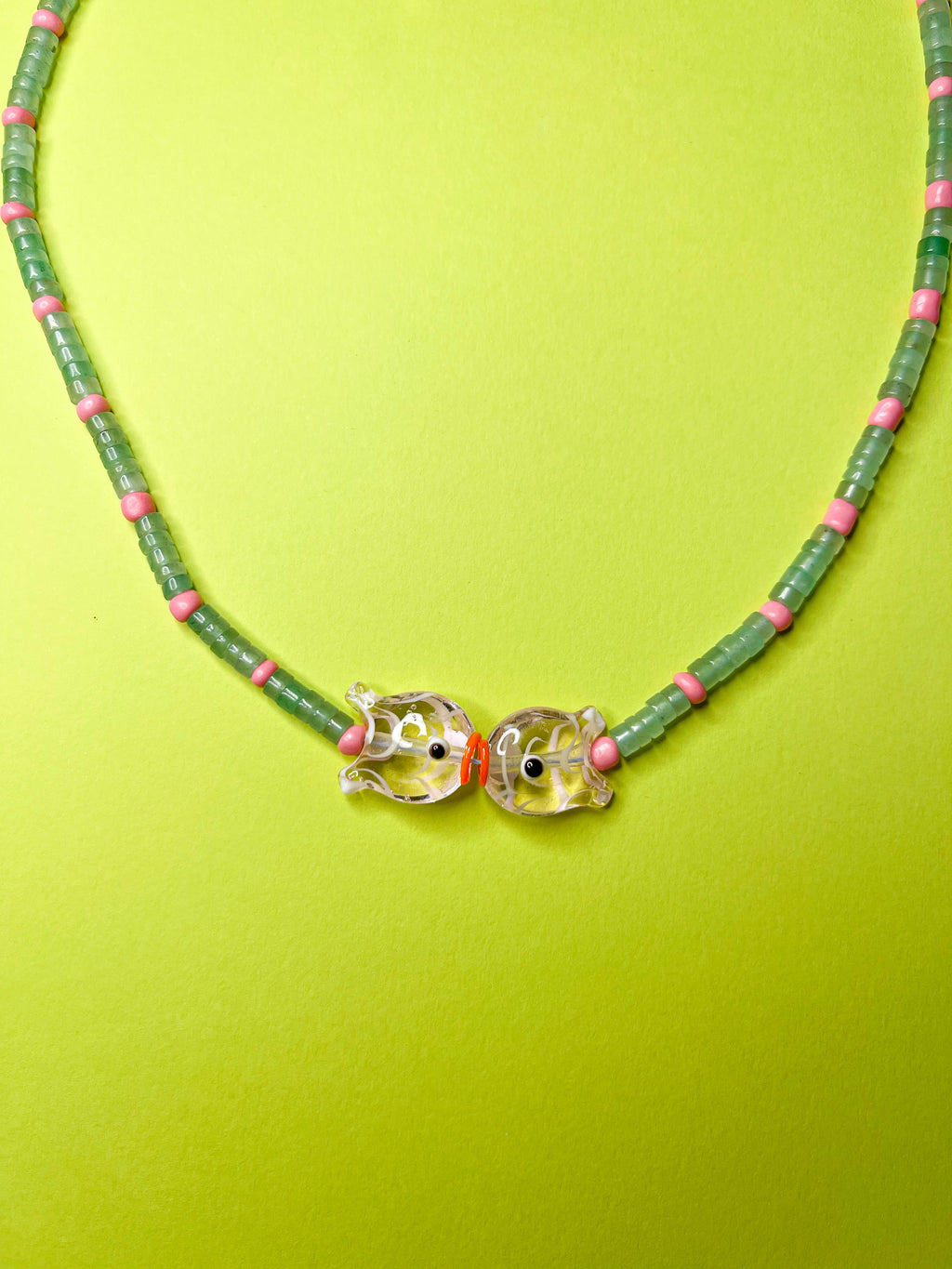 KISS KISS NECKLACE