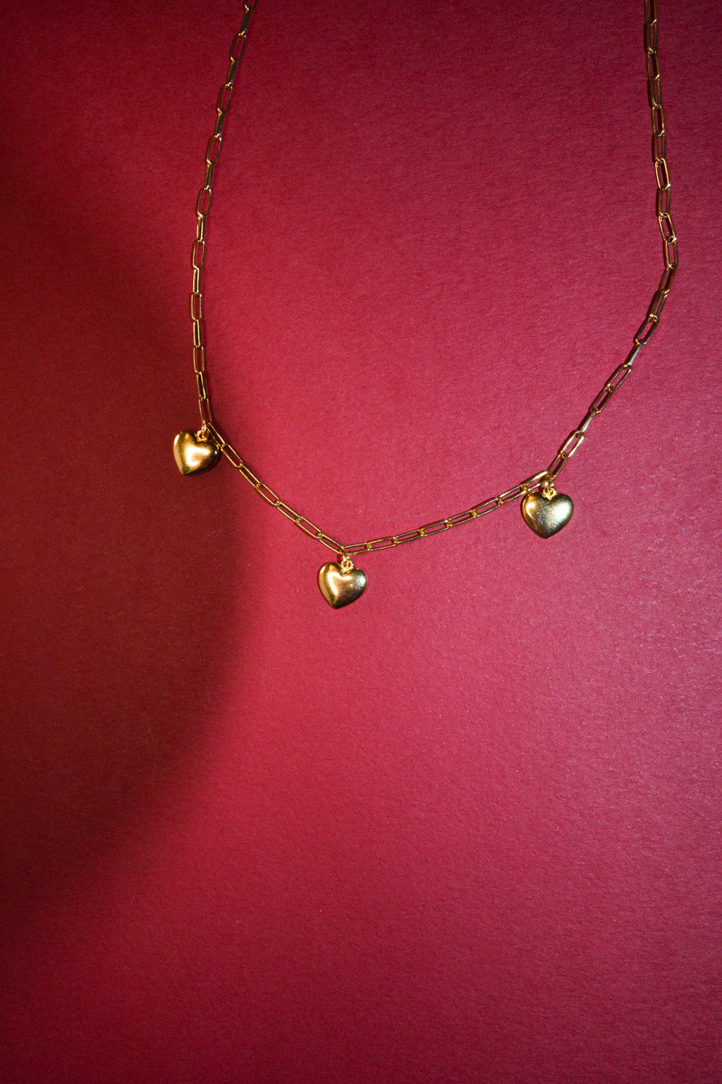 HEARTS NECKLACE