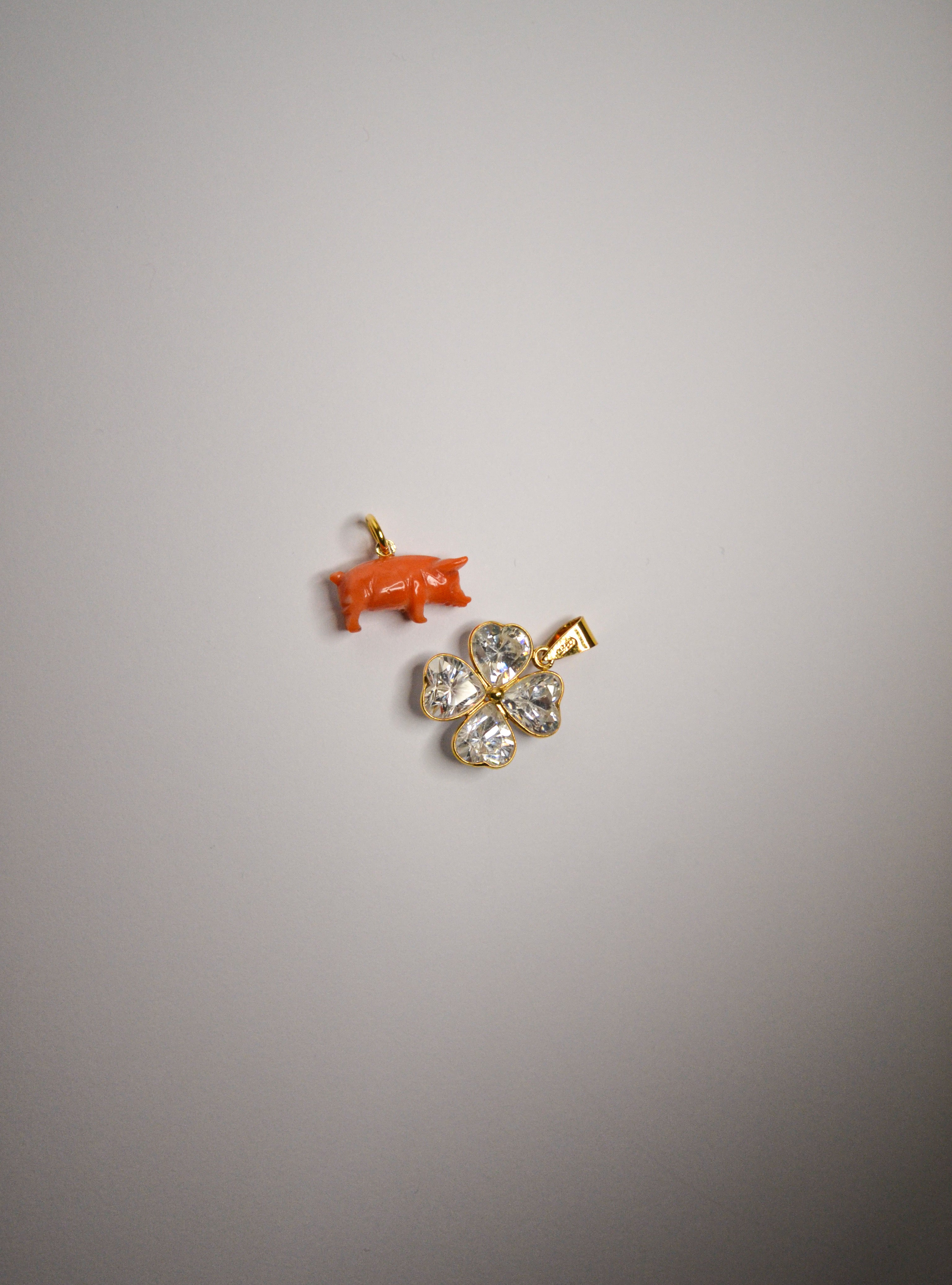 LUCKY PIG PENDANT PRE-ORDINE