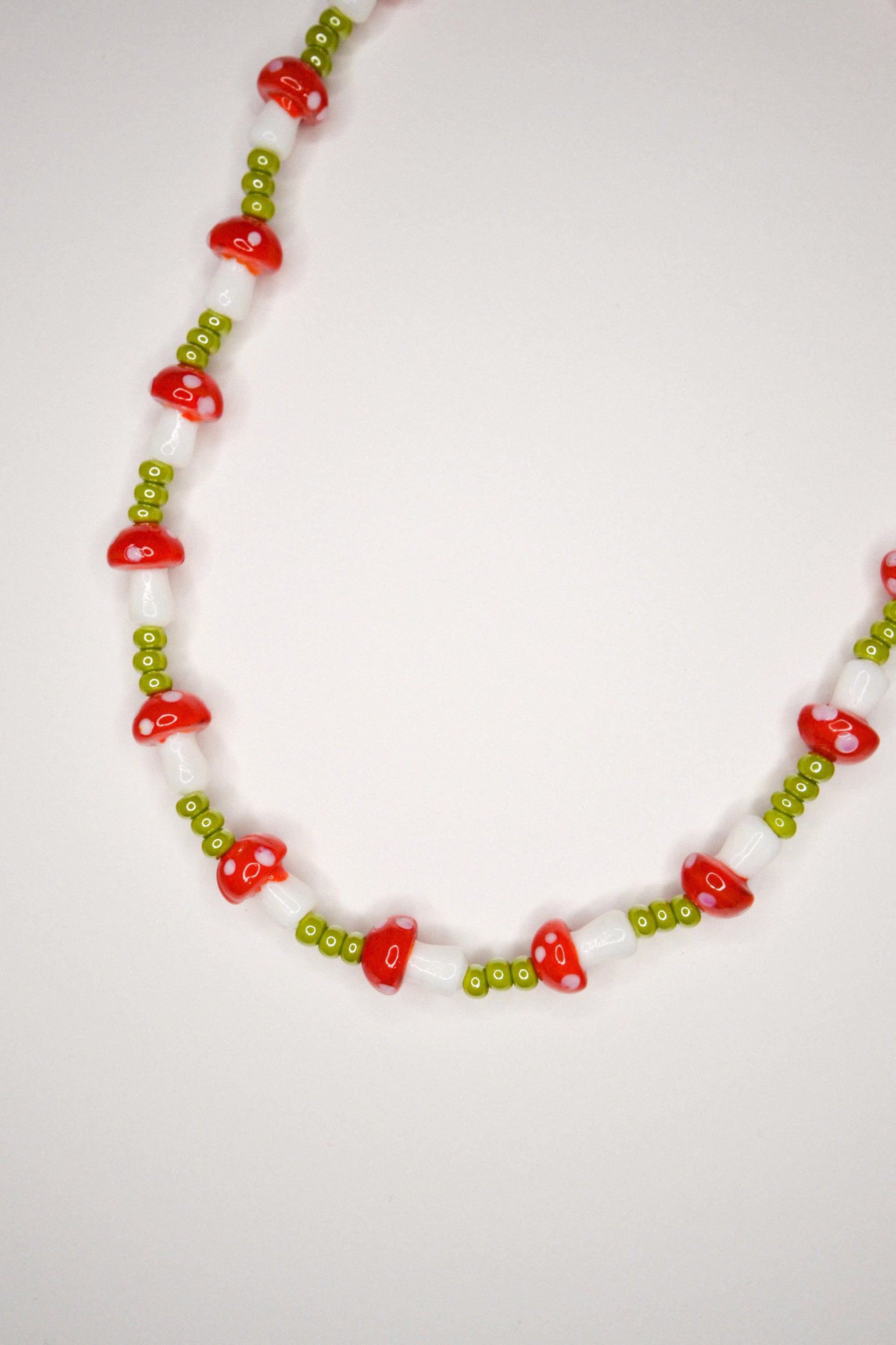 MUSHROOMS BEADED NECKLACE