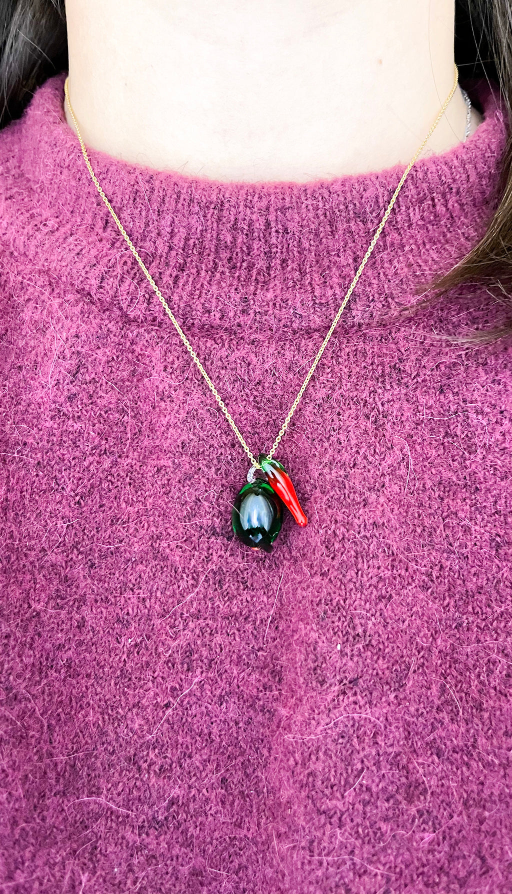 SPICY NECKLACE 🫒🌶️