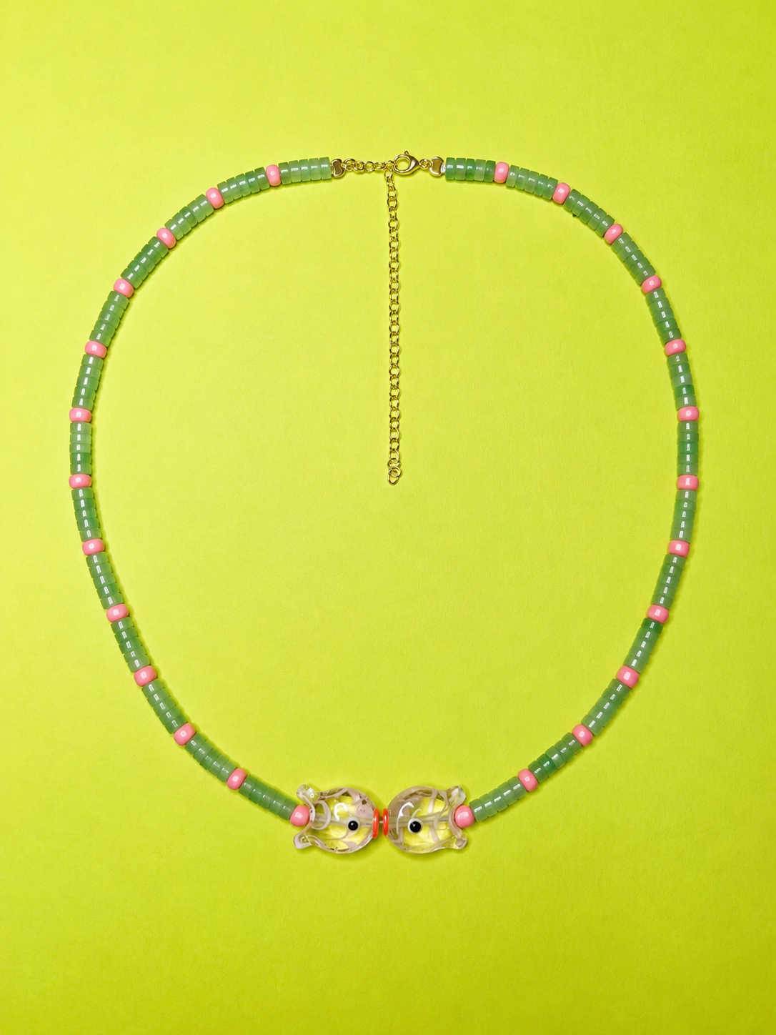 KISS KISS NECKLACE
