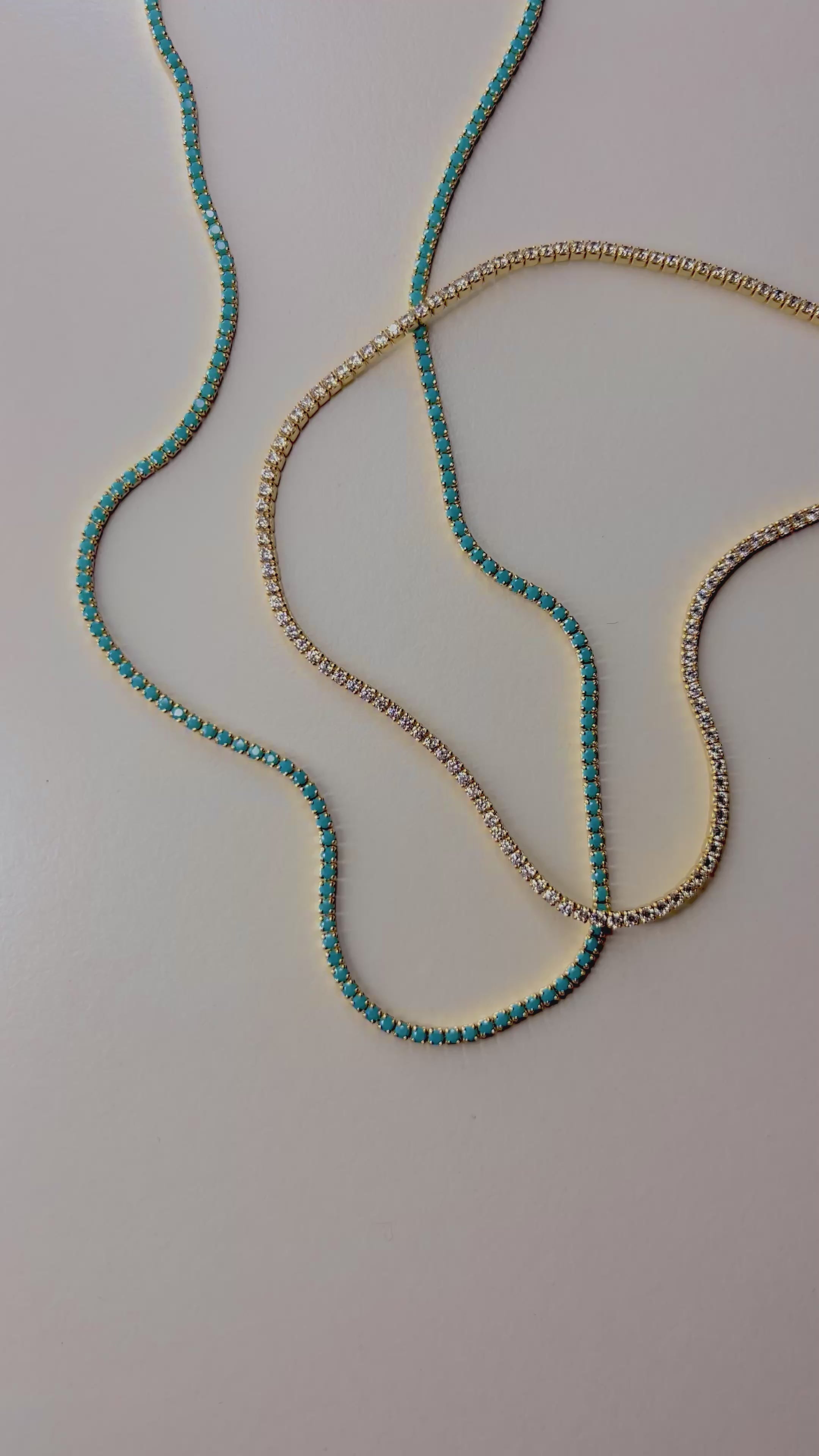 WHITE TENNIS COLLIER GOLD