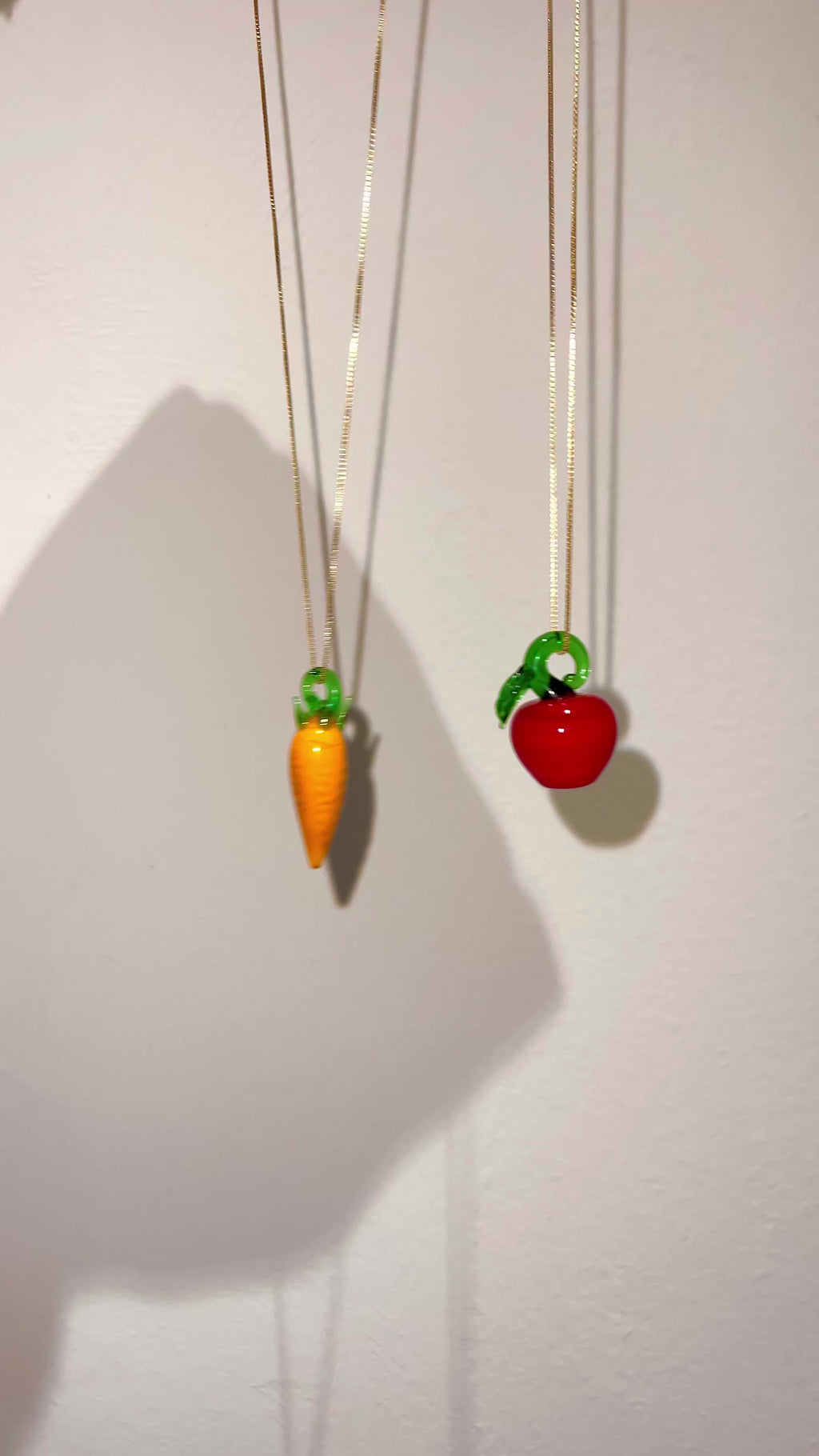 APPLE LOVER NECKLACE