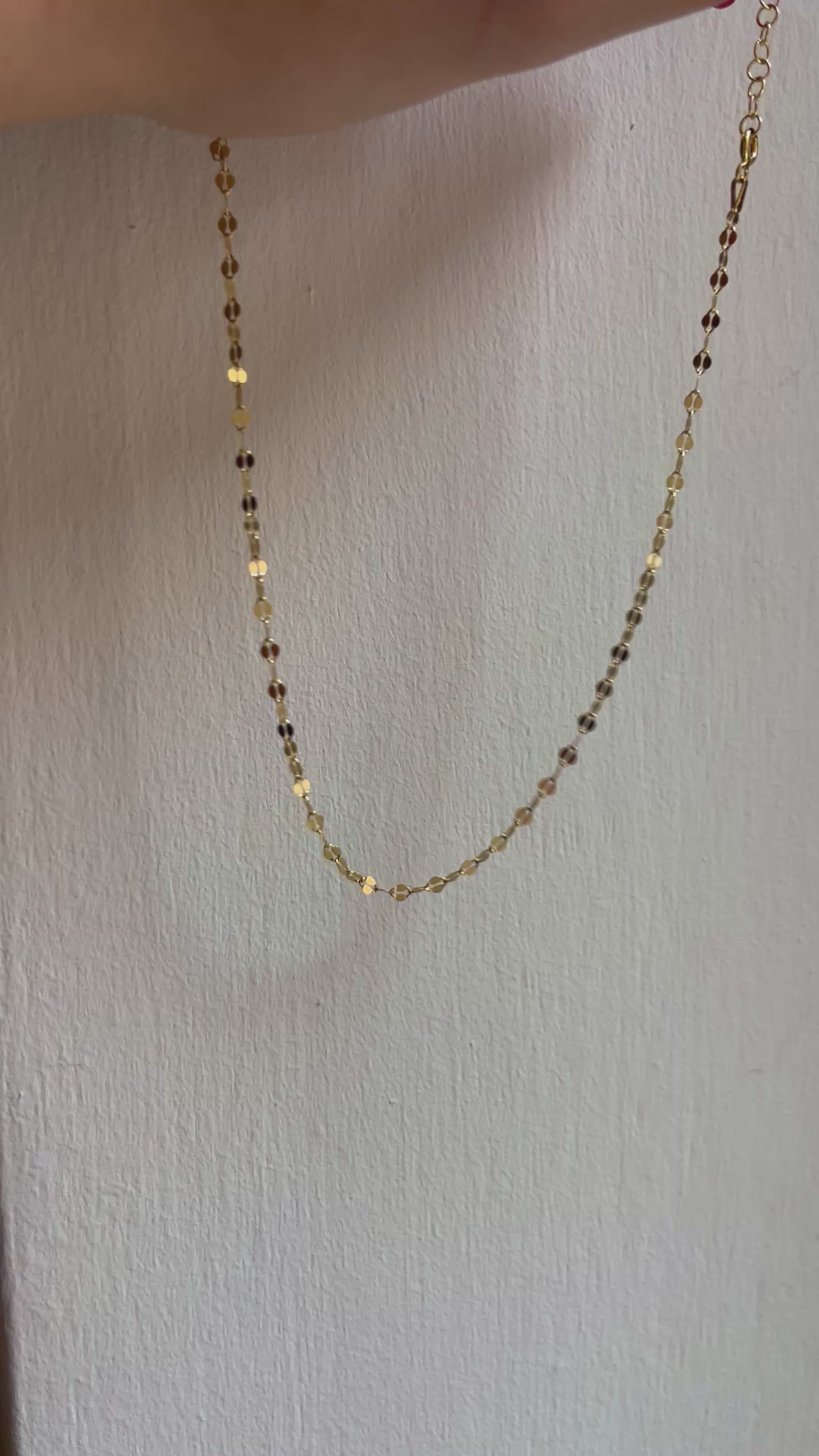 SPARKLY NECKLACE