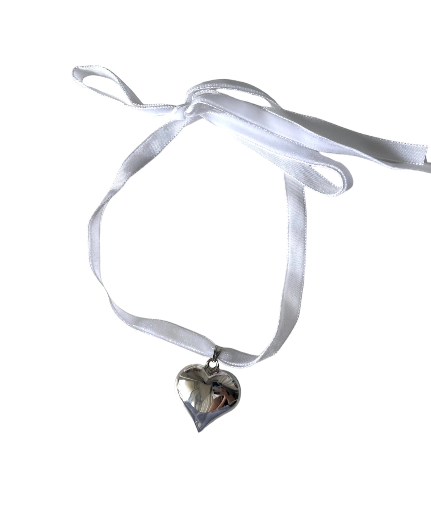VELVET LOVE NECKLACE